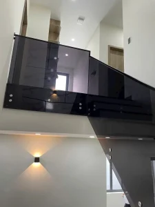 Hoàn thiện cửa nhôm cho chị Nguyệt - Cam Tân